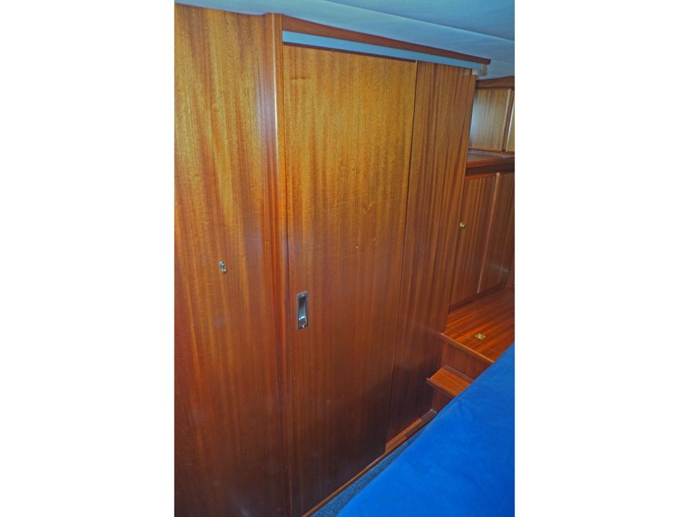 Cabine arri&egrave;re, H&eacute;bergements